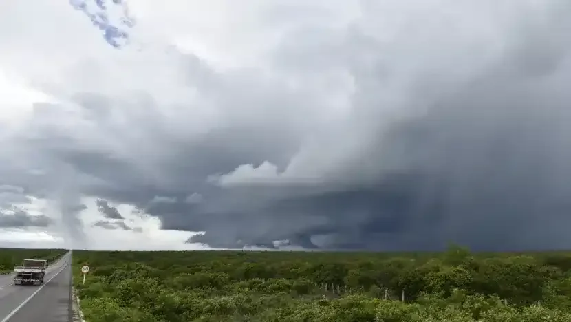 Inmet alerta para chuvas intensas em 115 cidades do RN