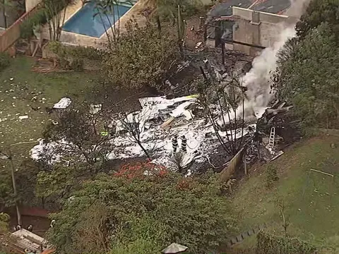 Justiça torna réus 12 denunciados por queda de avião da Voepass que matou 62 pessoas em Vinhedo