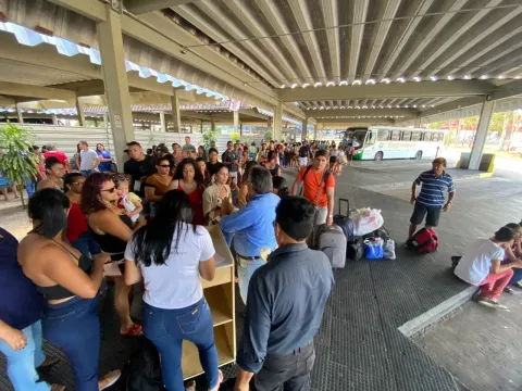 Mais de 15 mil passagens gratuitas no transporte rodoviário intermunicipal já foram distribuídas para o 2º turno no RN