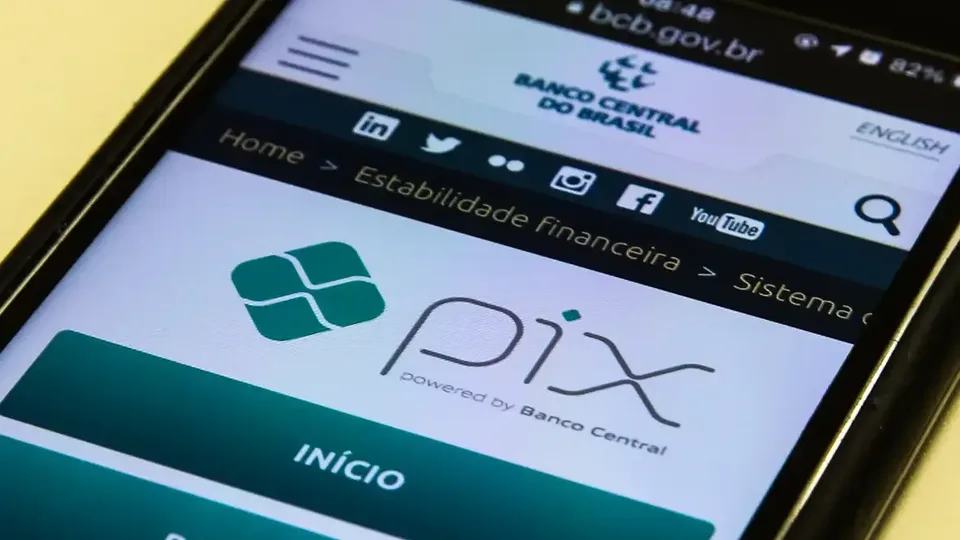 Senado aprova ‘Pix Pensão’ para automatizar pagamento de pensão alimentícia
