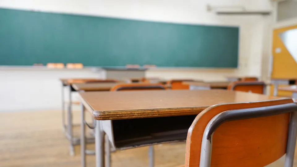 MPRN recomenda contratação de professores e auxiliares para escola em Parnamirim