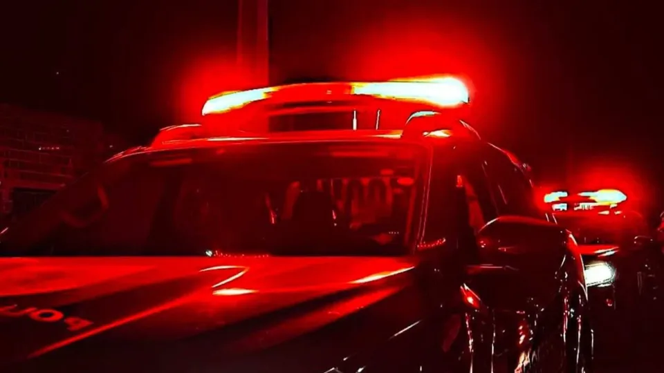Homicídio em estacionamento de supermercado pode ter relação com dívida, diz Polícia Civil