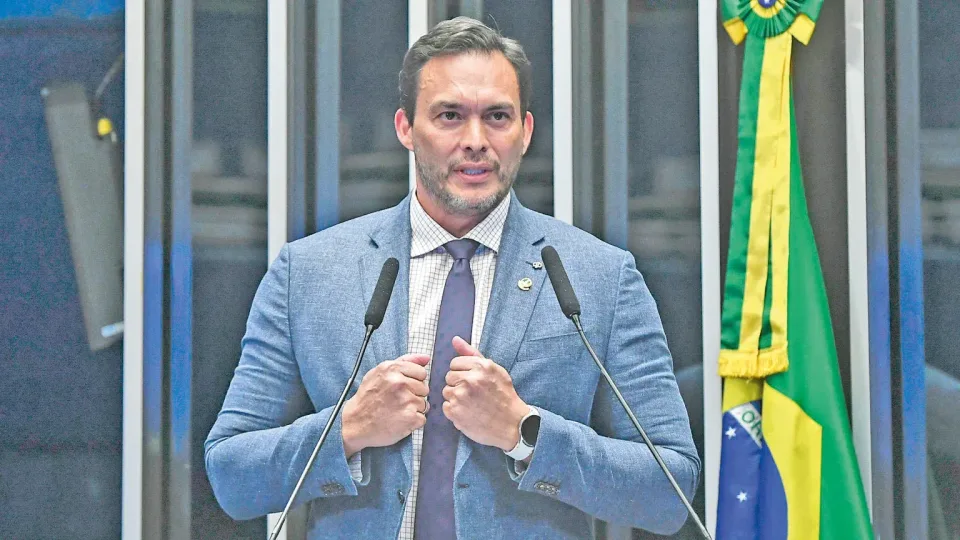 Styvenson avalia irmã para suplente e diz que mudou de ideia sobre nepotismo