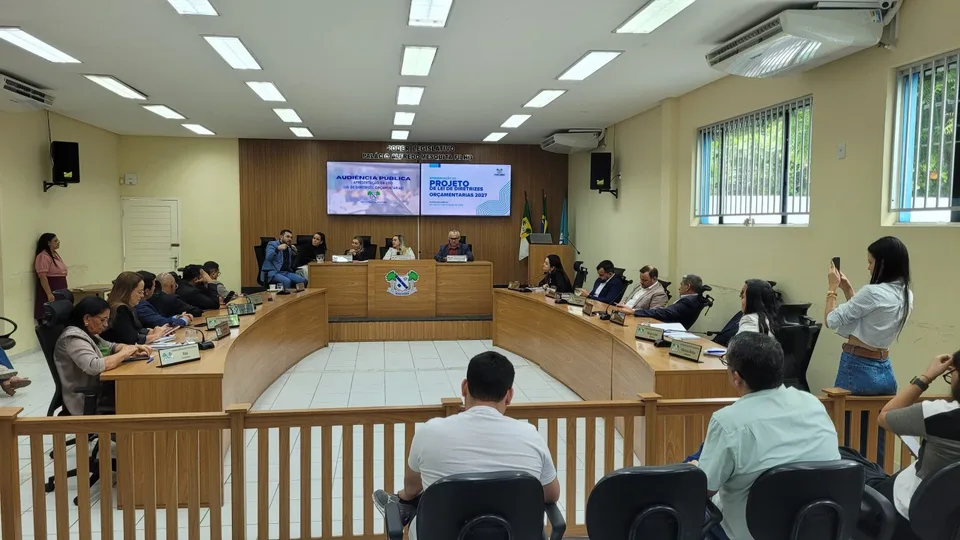 Secretária de Planejamento apresenta LDO 2027 em audiência na Câmara de Macaíba