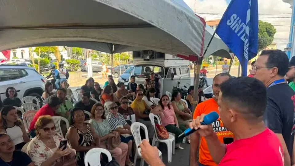 Justiça suspende greve dos professores em Natal e dá prazo de 24 horas para volta às atividades