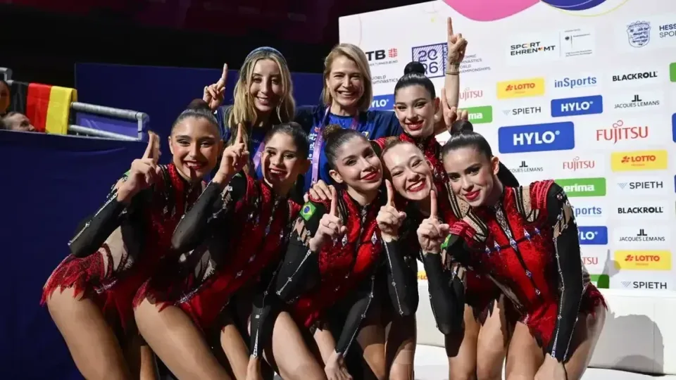 Brasil faz história e leva dois ouros no Mundial de ginástica rítmica