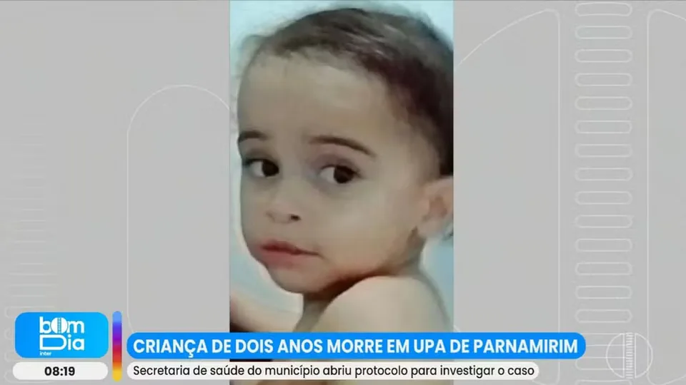 Familiares protestam na prefeitura de Parnamirim após morte de menino de 2 anos em UPA