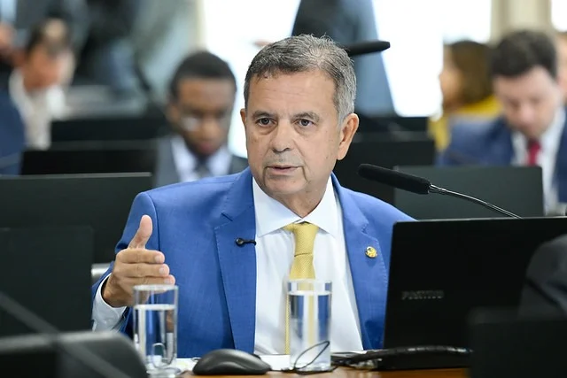 Rogério Marinho sobe o tom após sessão do STF sem decisão sobre Moraes e cobra reação do Senado