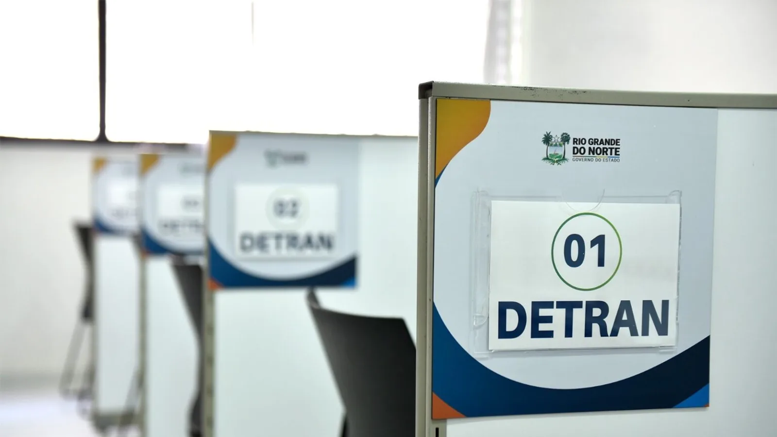 Detran/RN passa a permitir parcelamento de taxas e multas em até 12 vezes no cartão