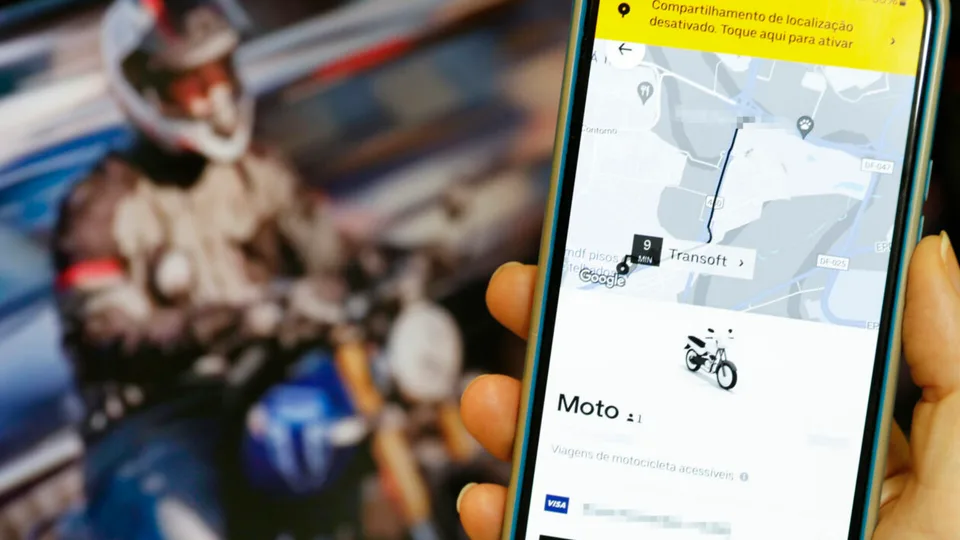 Plataforma é condenada a indenizar passageiro por acidente durante corrida de motocicleta na Grande Natal