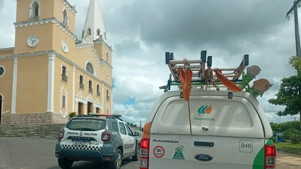 Neoenergia Cosern desativa 54 “gatos” em dois bairros de Ceará Mirim