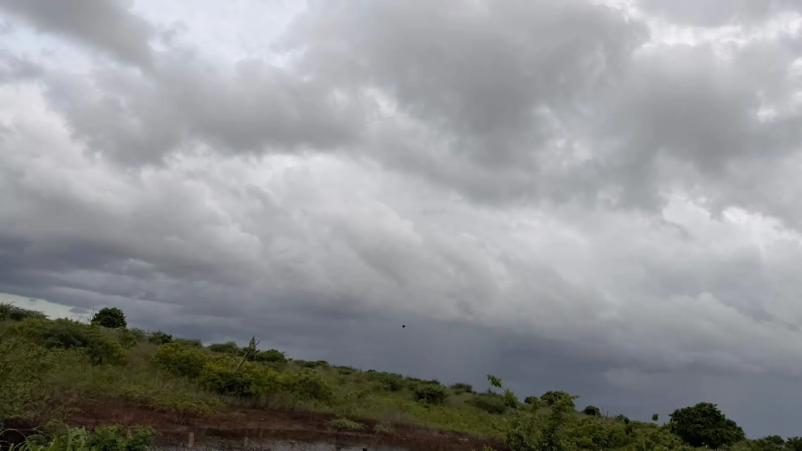 Inmet publica alerta de chuvas intensas para Natal e mais 58 cidades do RN