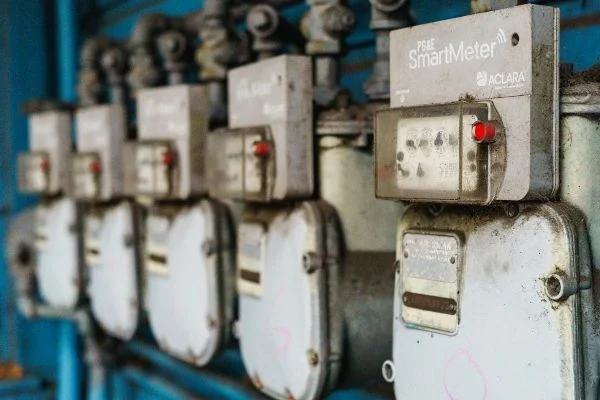 Justiça declara inexistente cobrança de energia e condena Cosern por danos morais