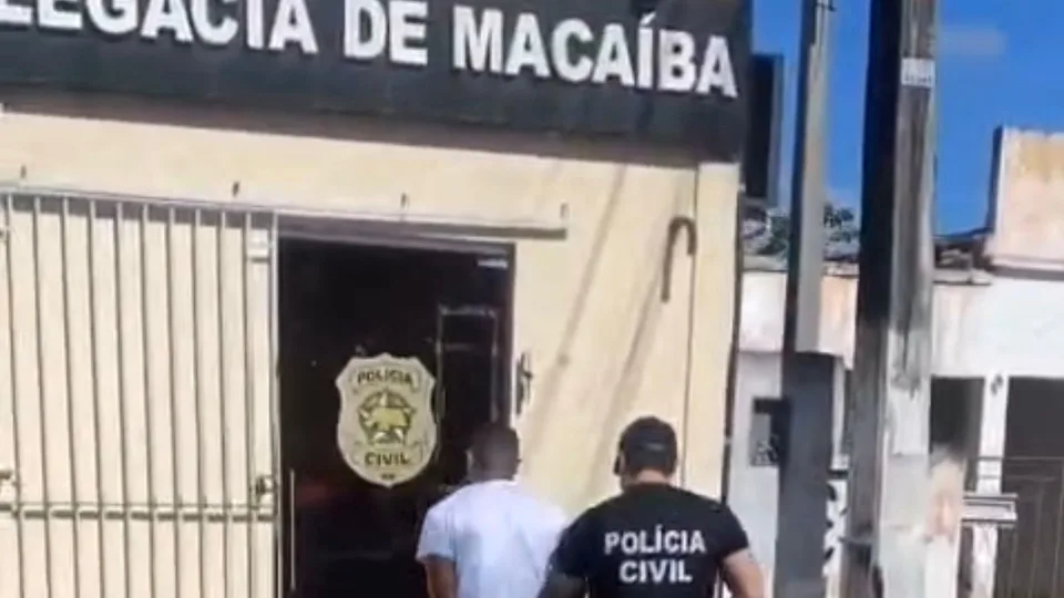 Polícia Civil prende em flagrante homem suspeito por associação criminosa e furtos em Macaíba