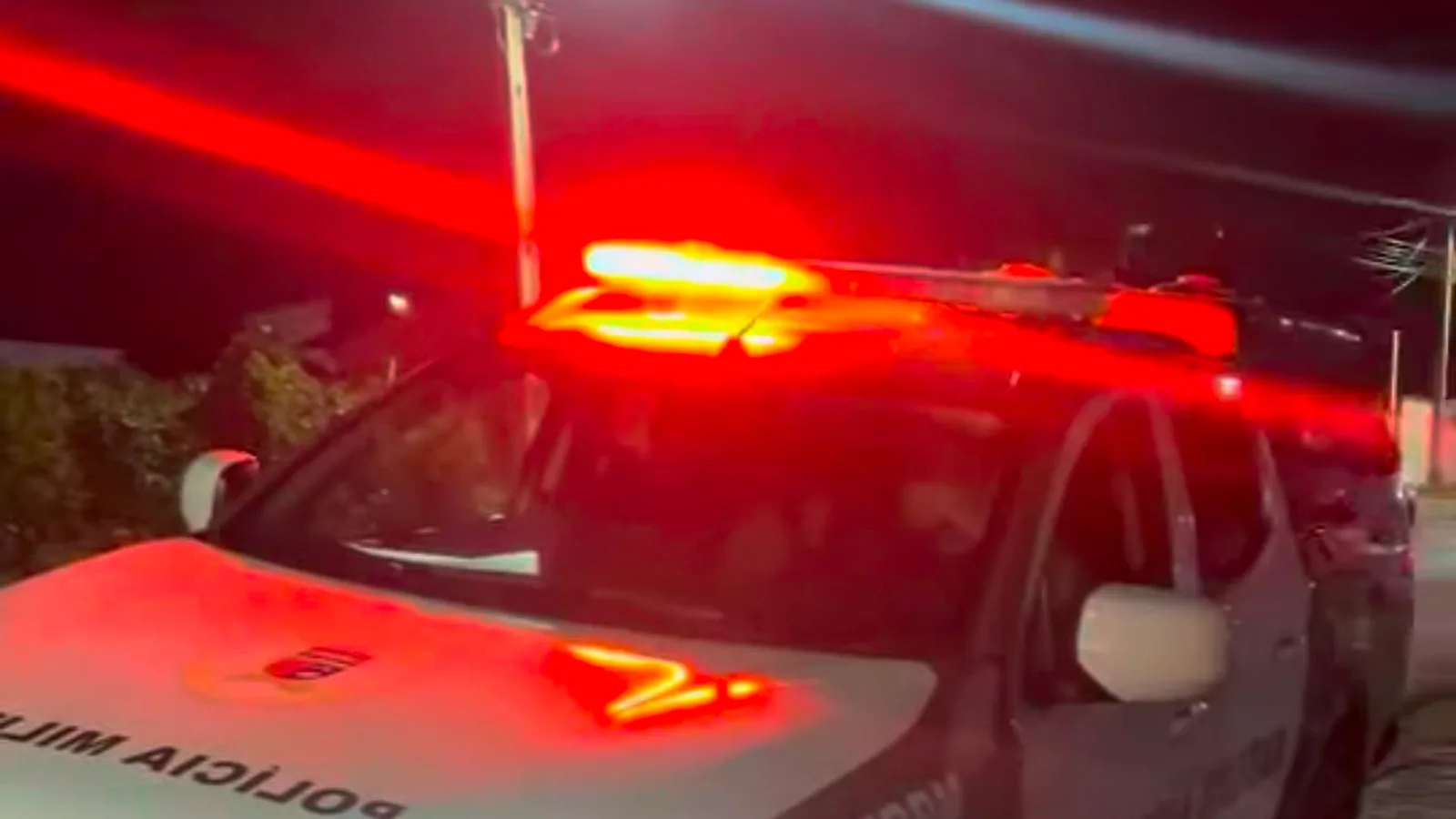 Um homem foi baleado na noite desta quarta-feira (15), no bairro Vila São José, em Macaíba