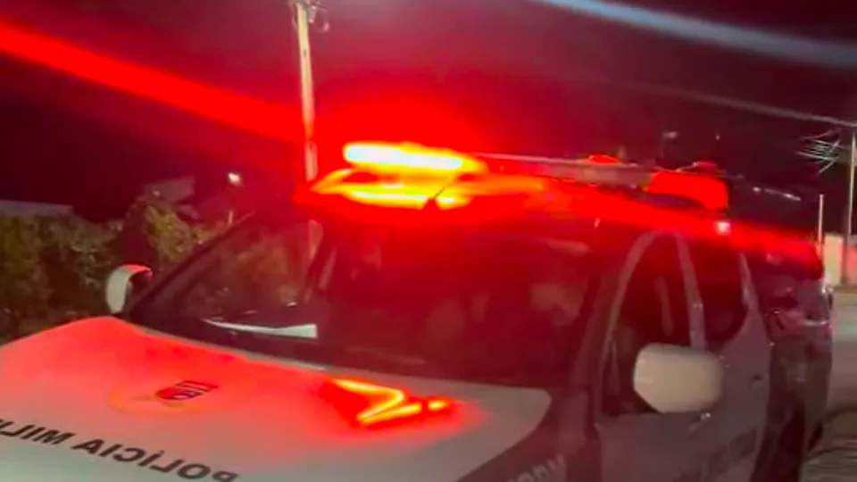 Um homem foi baleado na noite desta quarta-feira (15), no bairro Vila São José, em Macaíba