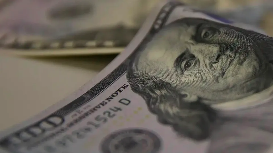 Tarifaço de 25% dos EUA sobre o Brasil começa a valer; saiba mais