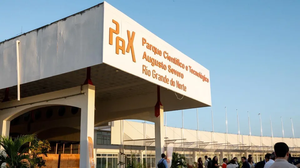 Governo do RN reforça projeto do supercomputador durante visita técnica ao PAX, polo estratégico de inovação