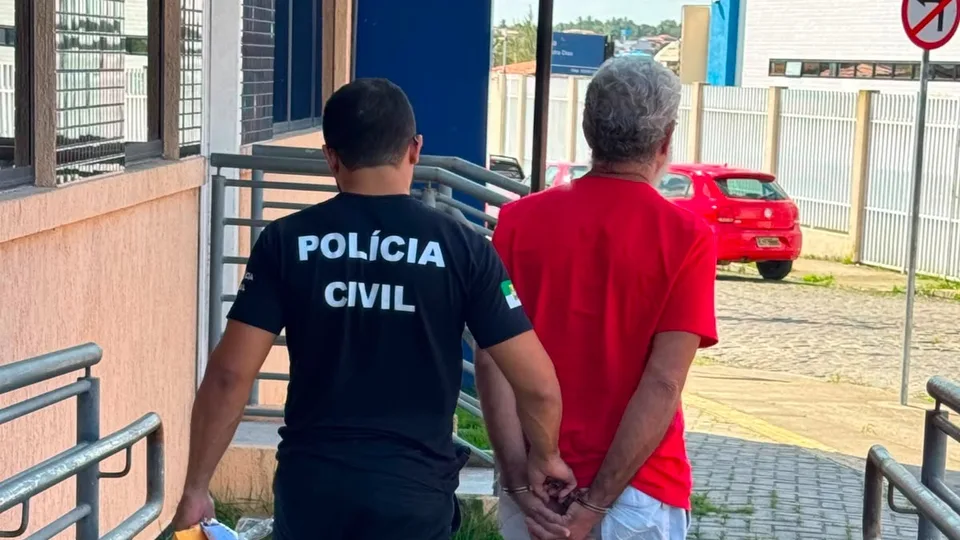Polícia Civil prende homem por descumprimento de medida protetiva e lesão corporal em Macaíba