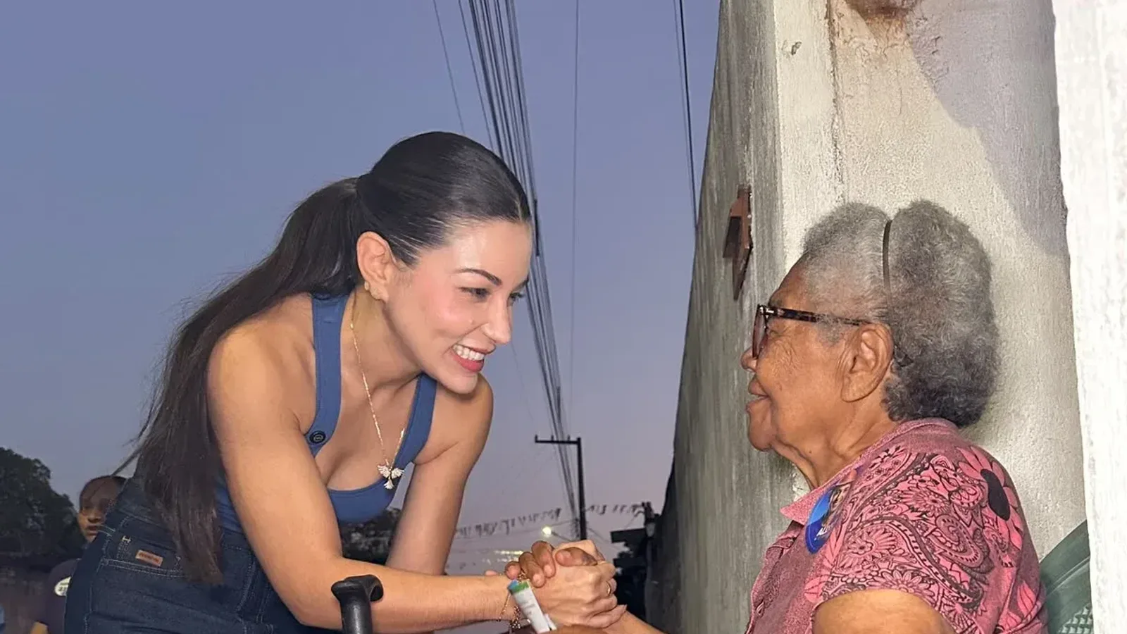 Vice-prefeita Raquel Rodrigues intensifica agenda de campanha casa a casa em Macaíba