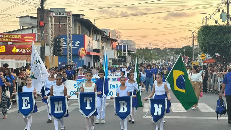 Desfile Cívico de Macaíba exalta cultura de paz e marca estreia da Guarda Municipal