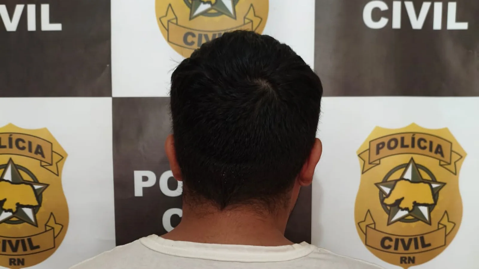 Polícia Civil prende homem suspeito por ameaçar de morte os próprios pais em São Miguel