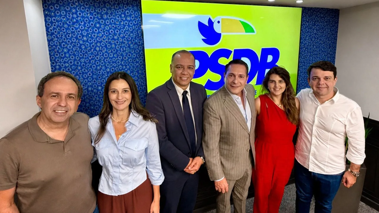 Deputados do PSDB se reuniram e combinaram pontos de definições, respeitando posições dos outros pré-candidatos tucanos