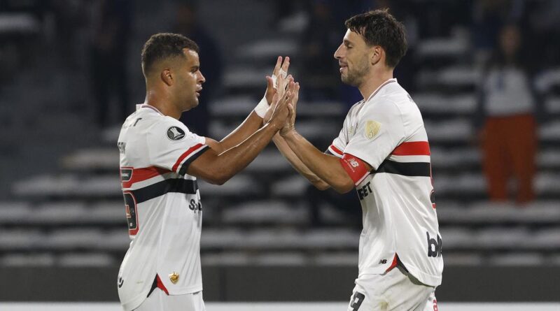 São Paulo estreia bem e vence Talleres na Argentina pela Libertadores